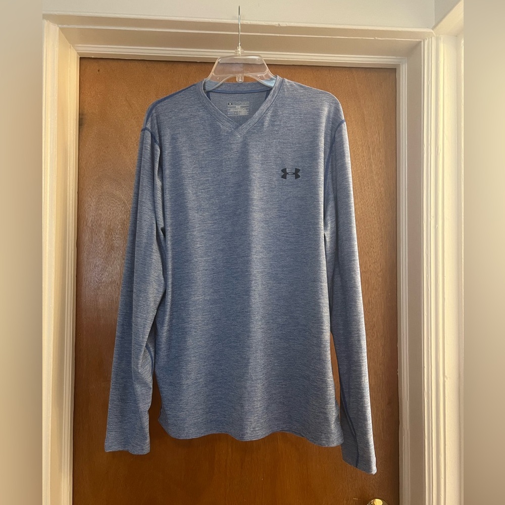Under Armour Men’s Cold Gear Fitted Heather Blue V-Neck Long Sleeve Shirt